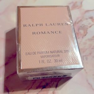 Ralph Lauren “Romance” Eau de parfum 1fl oz NIB